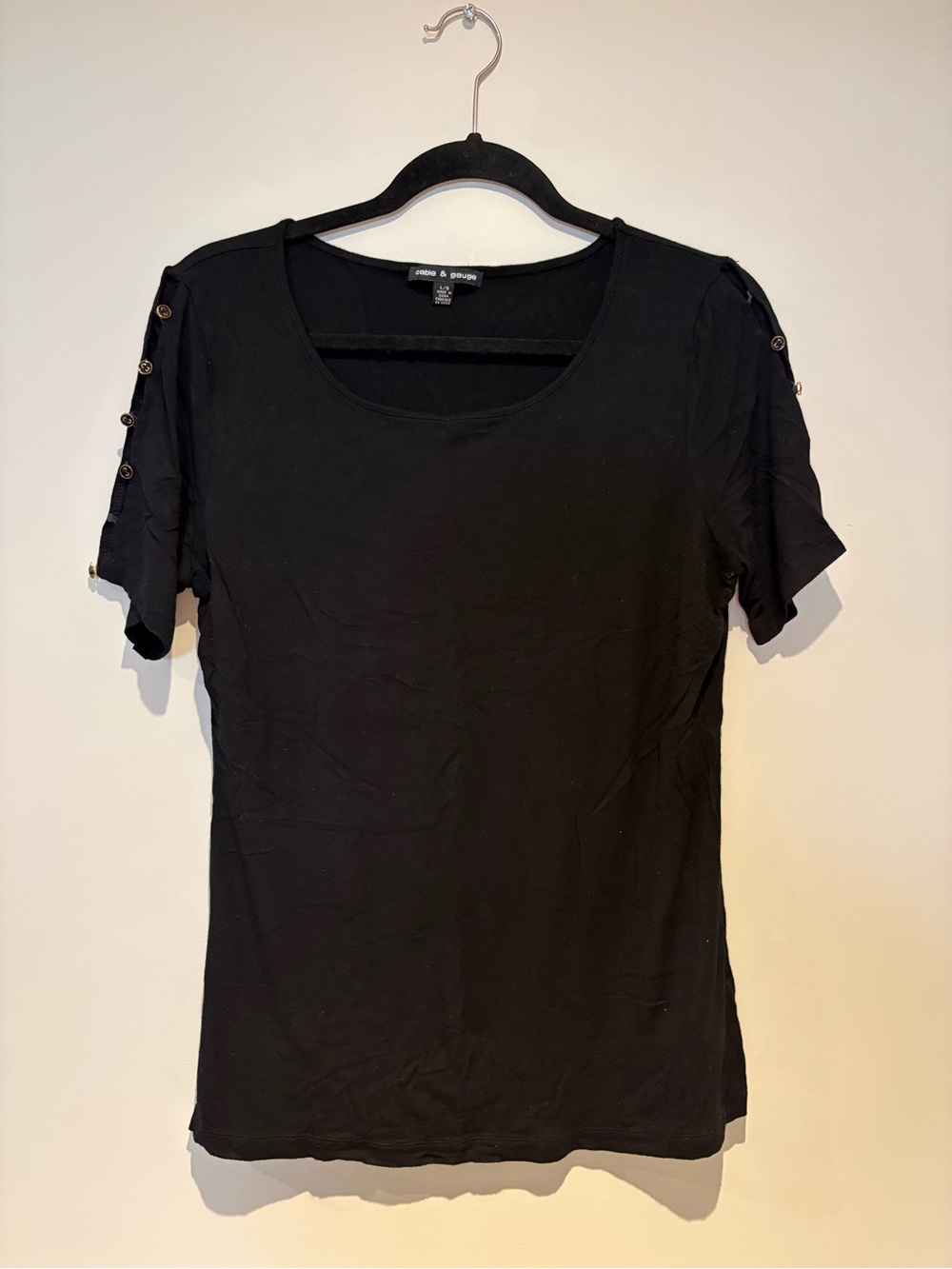 Cable & Gauge Black Short Sleeve Scoop Neck Tee with Button-Trim Sleeves